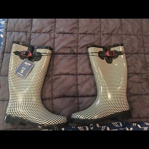 Rubber boots